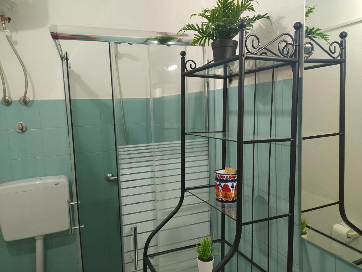 Casa Da Vela Apartment Rinella ภายนอก รูปภาพ